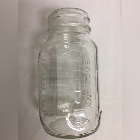 Vintage Baby Bottles Glass (1) Hygeia by Ball 8 oz and (2) Evenflo 4 oz no Tops - Picture 10 of 10